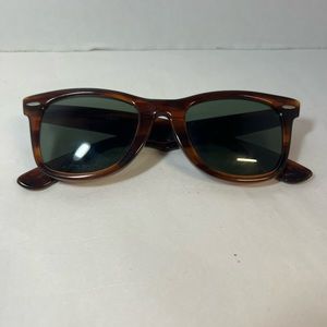 1980's VINTAGE B&L RAY-BAN L2052  GLOSSY-TORT G15 UV WAYFARERS 5022 SUNGLASSES